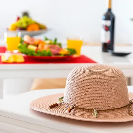 1316 Ocean View Paraiso * Playa Paraíso